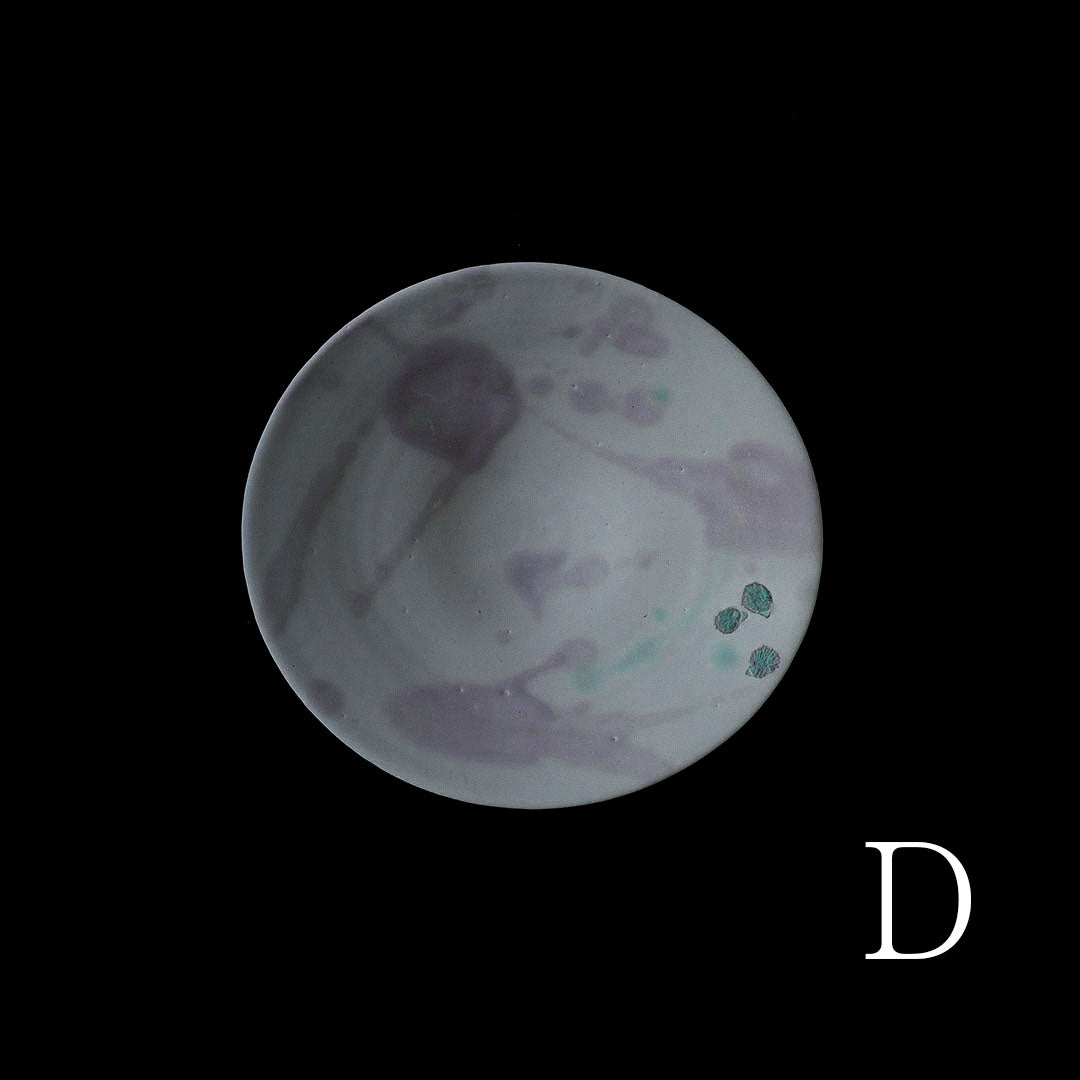 ●25-IY-16白磁たわみ鉢(桃ライム、貝殻)