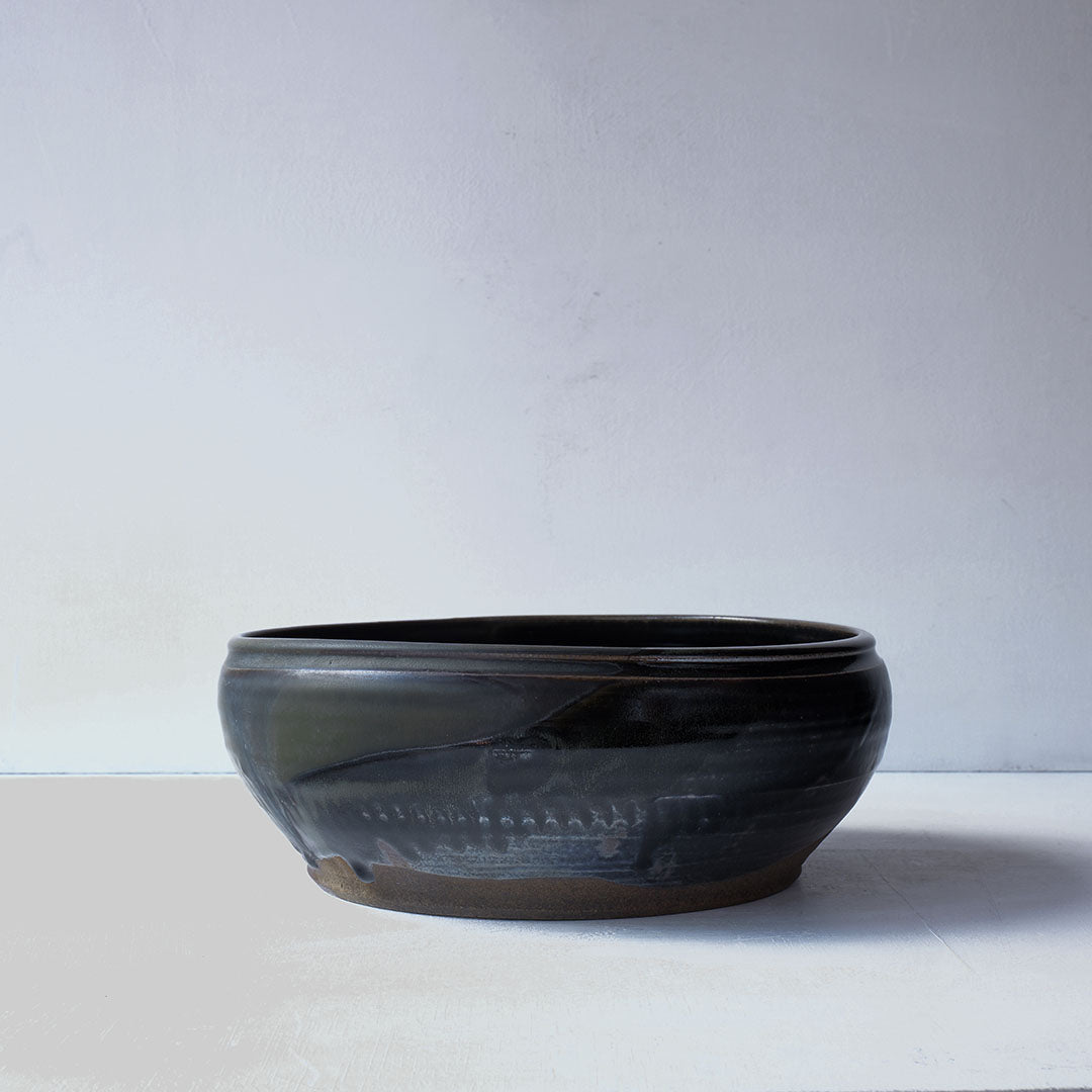 ●25-YT19 Yohen Black Karatsu Bowl