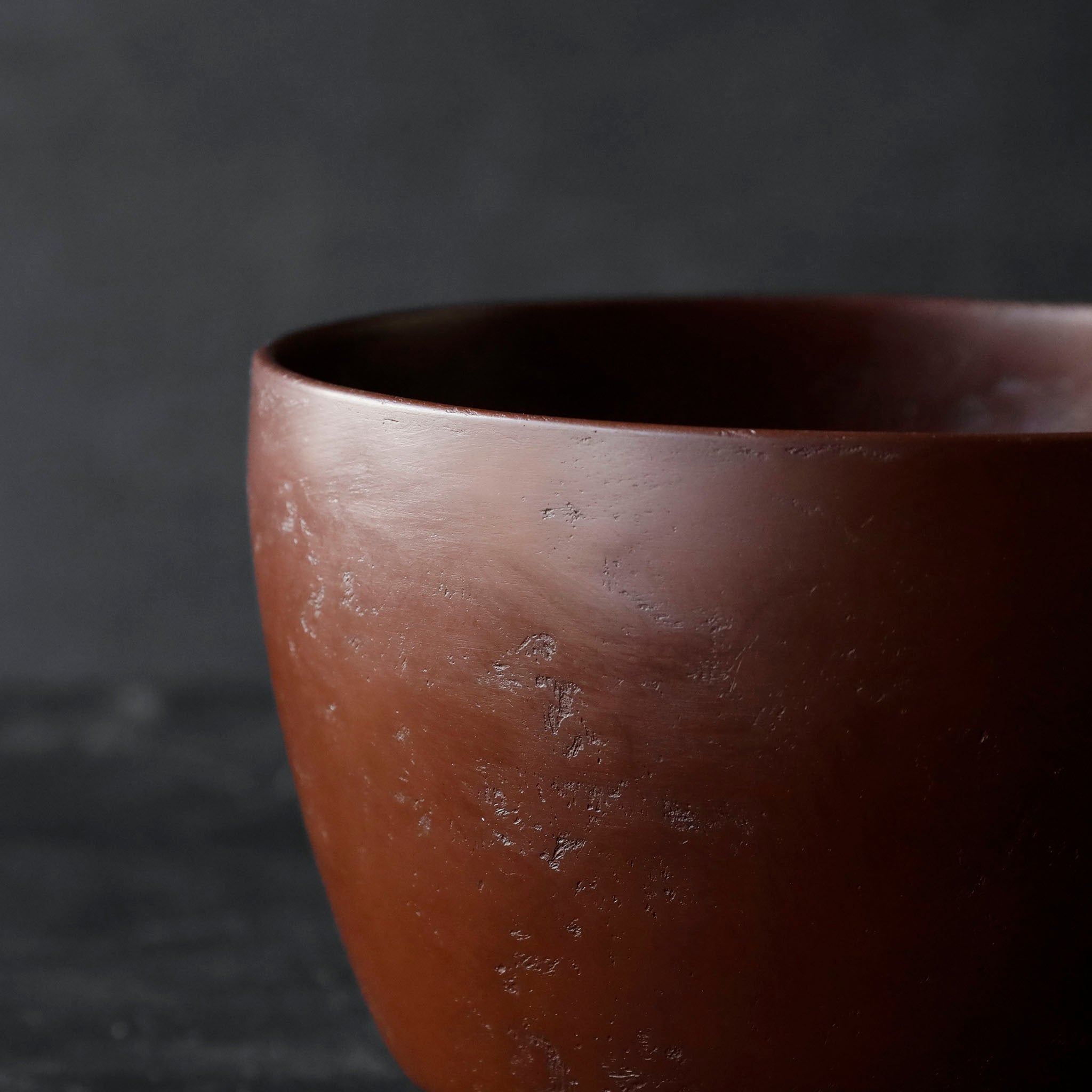 26-AS-16 Tsutsugata-wan (Cylindrical Small Bowl) – Red