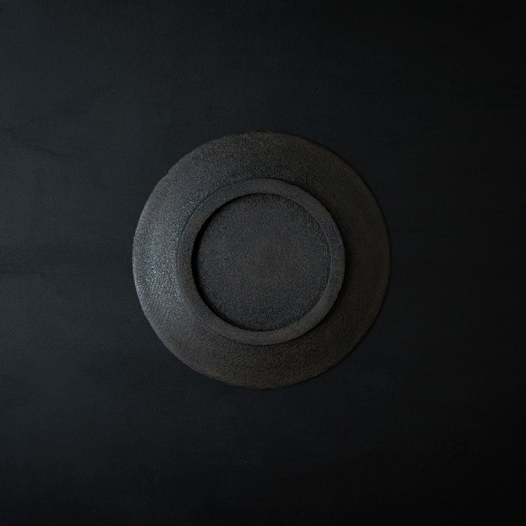 ●25-KF Sabi-urushi Plate 21cm Black