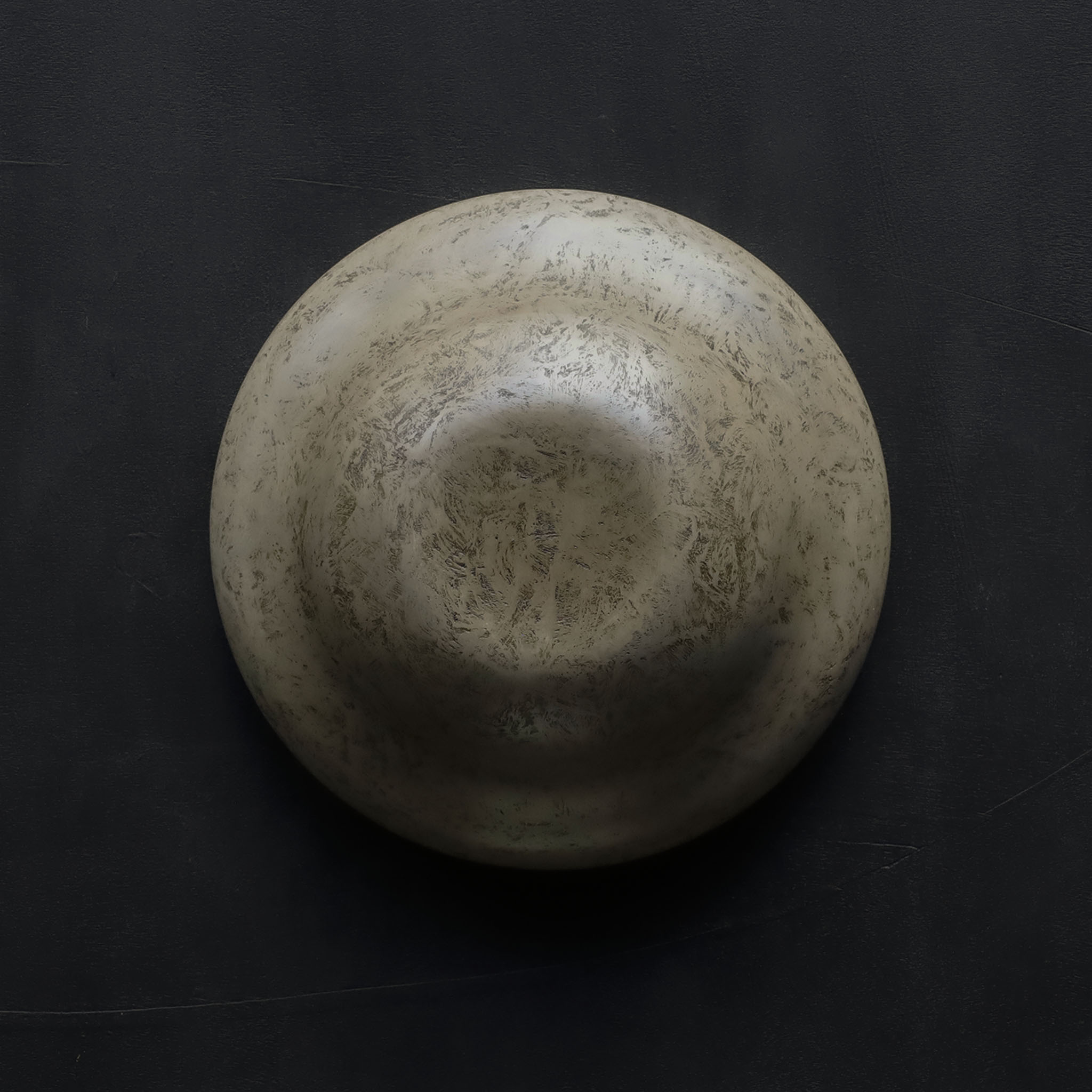 26-AS-45 Hachi (Medium Bowl) – White and Black