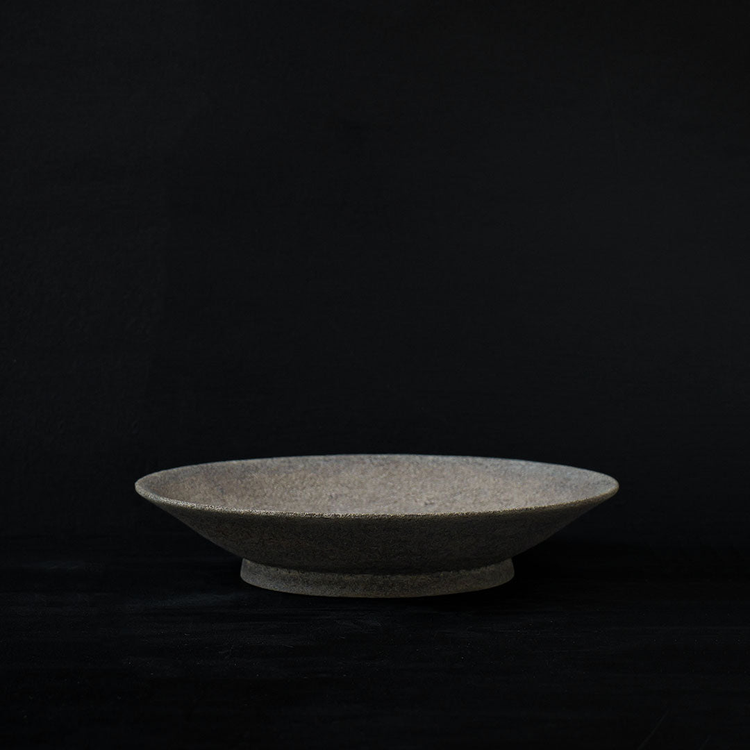 ●25-KF Sabi-urushi Deep Plate 21cm White
