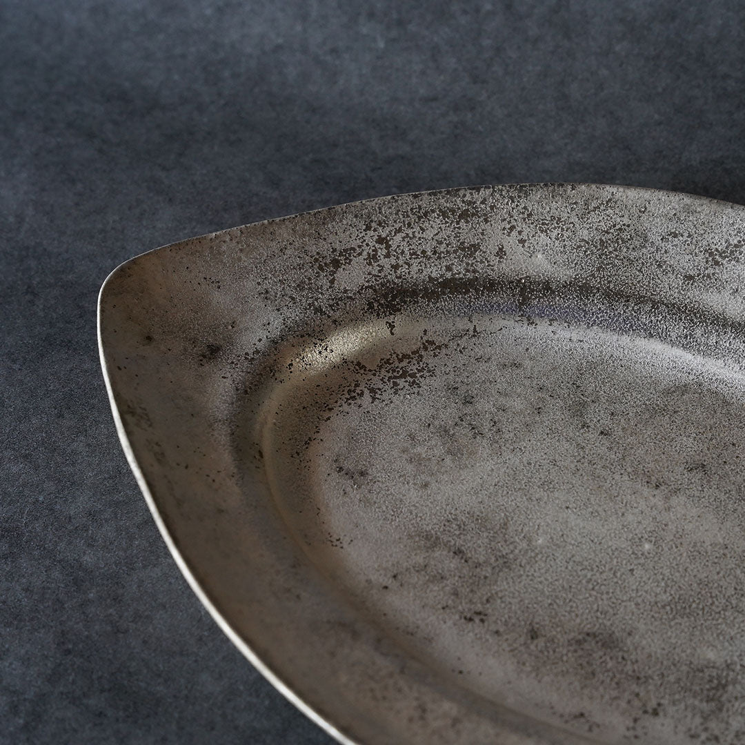 池田優子 楕円皿 中 銀彩 A