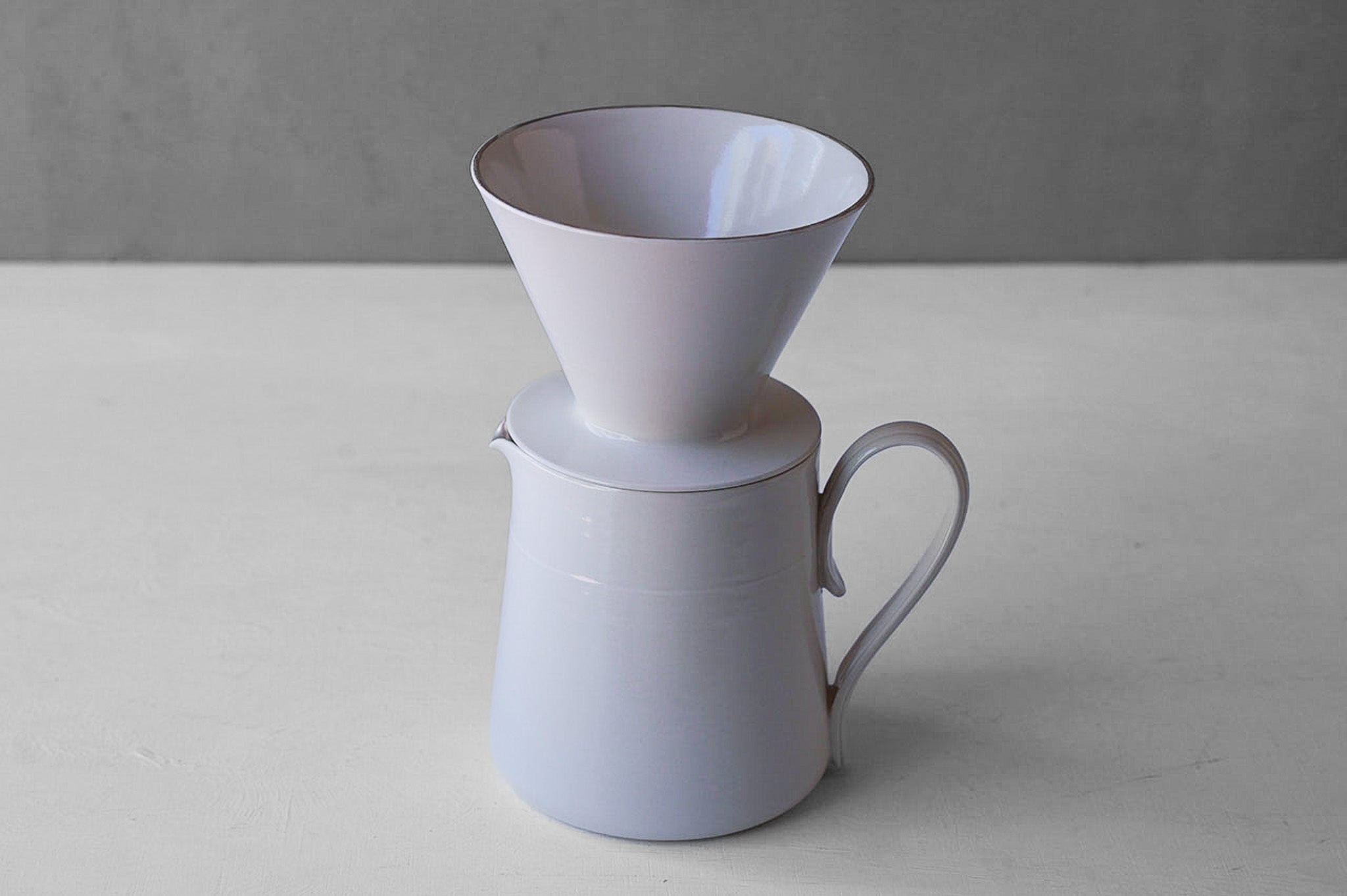 Tatsuya Hattori White Silver Glaze Coffee Dripper