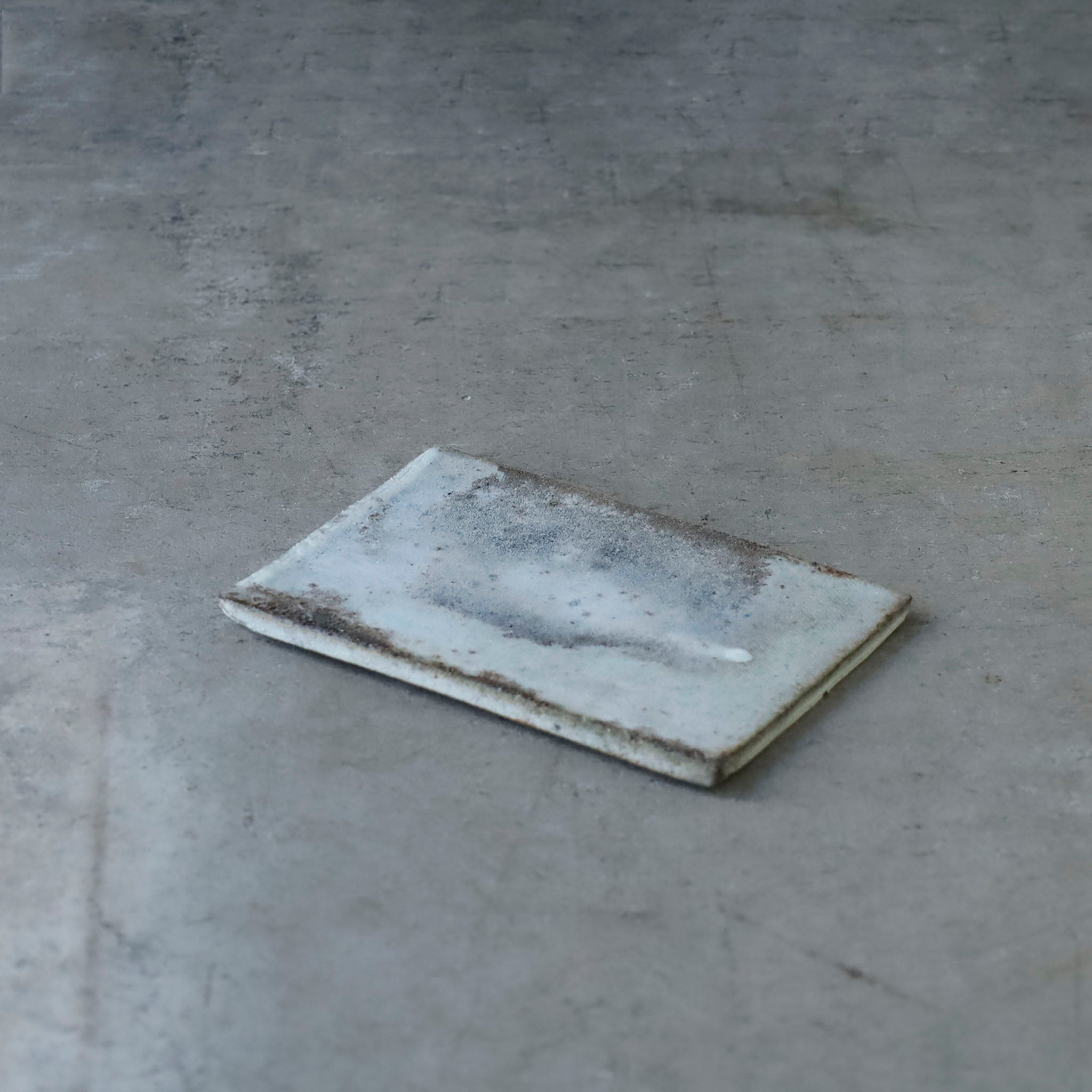 Etsuji Noguchi / White Rust, Ceramic Tray (Postcard Size) B
