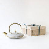 Kukan Chuzo / Moon Cast Iron Teapot S champagne (platinum color)