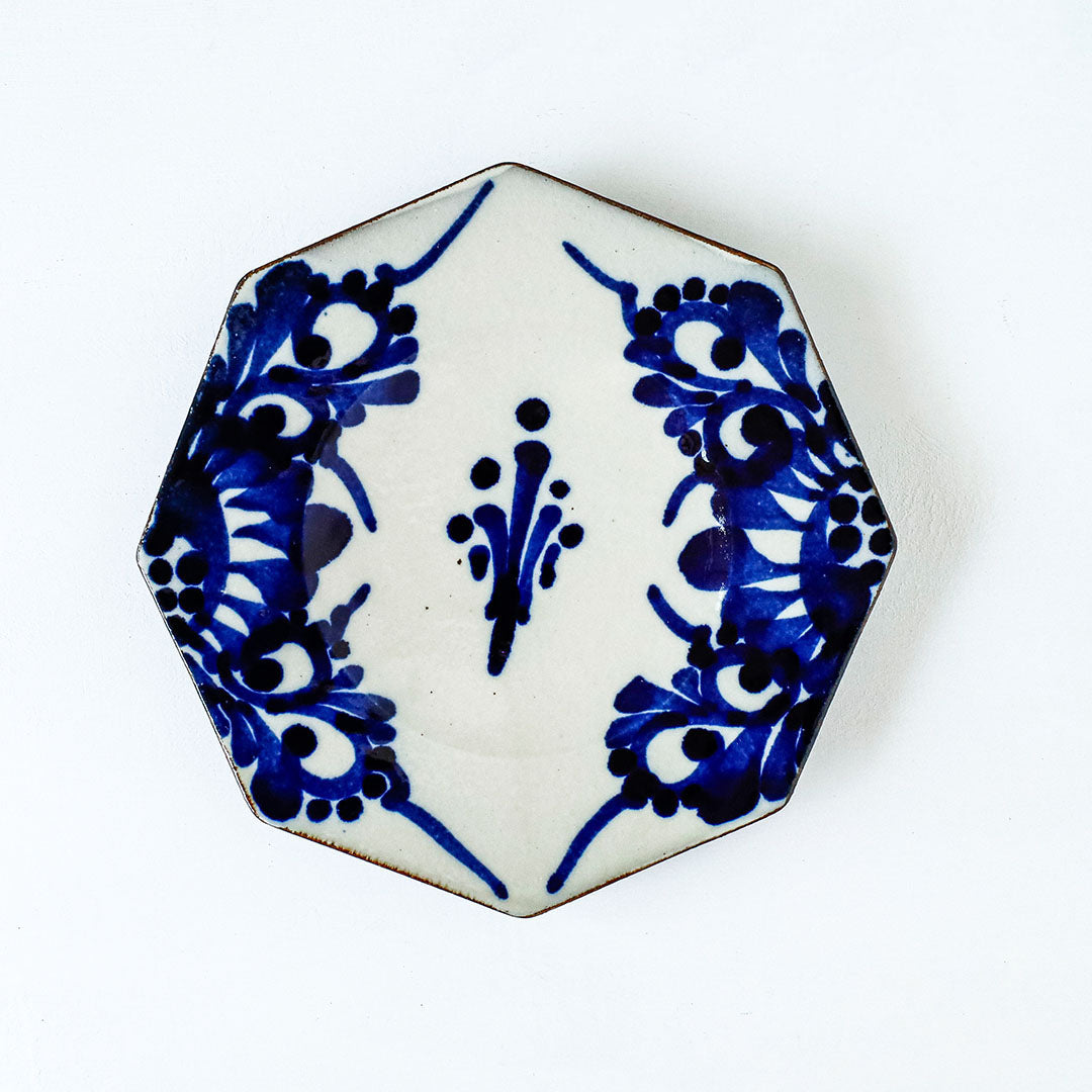 Toubou Makiya Octagonal Plate 18cm Arabesque