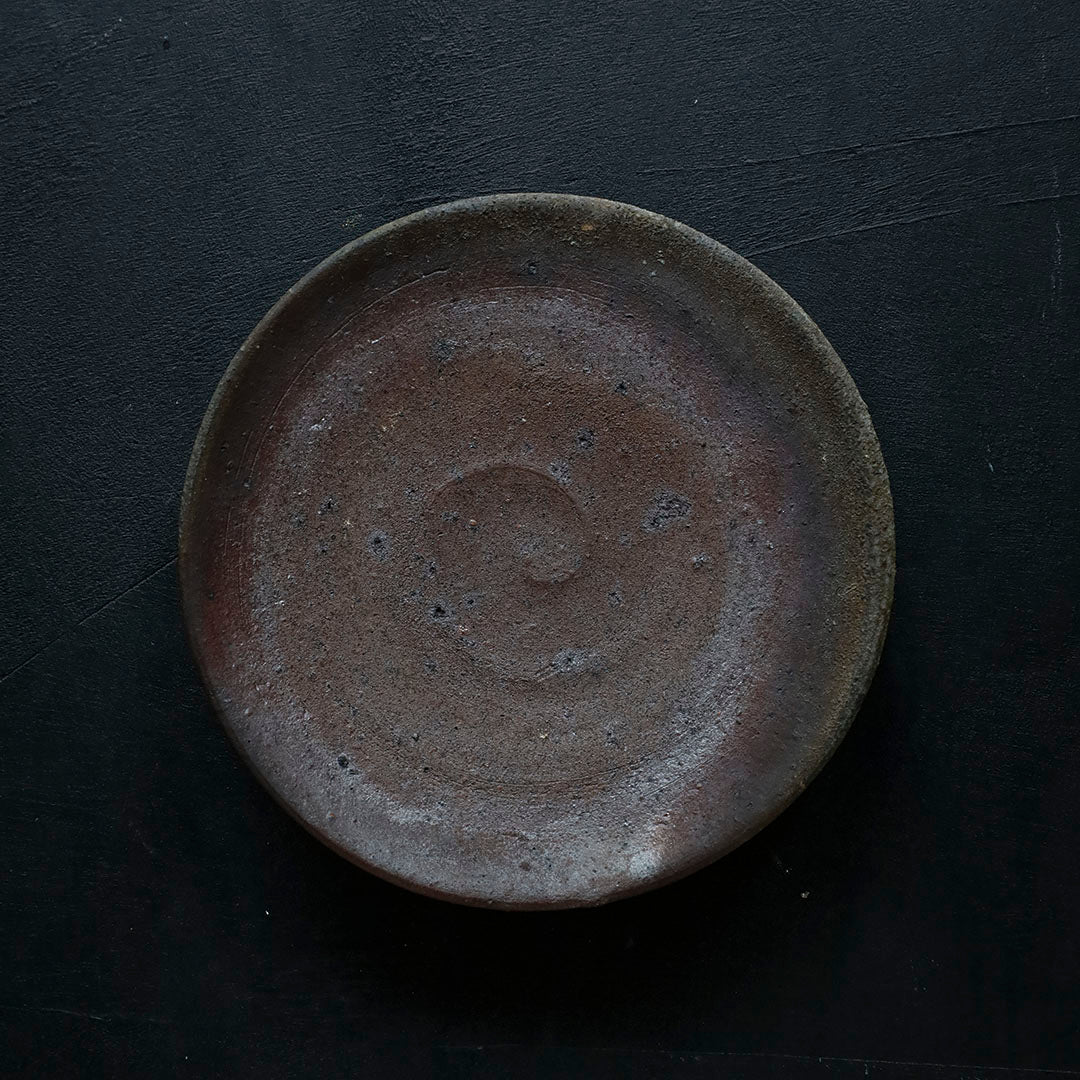 Manabu Kachi Plate