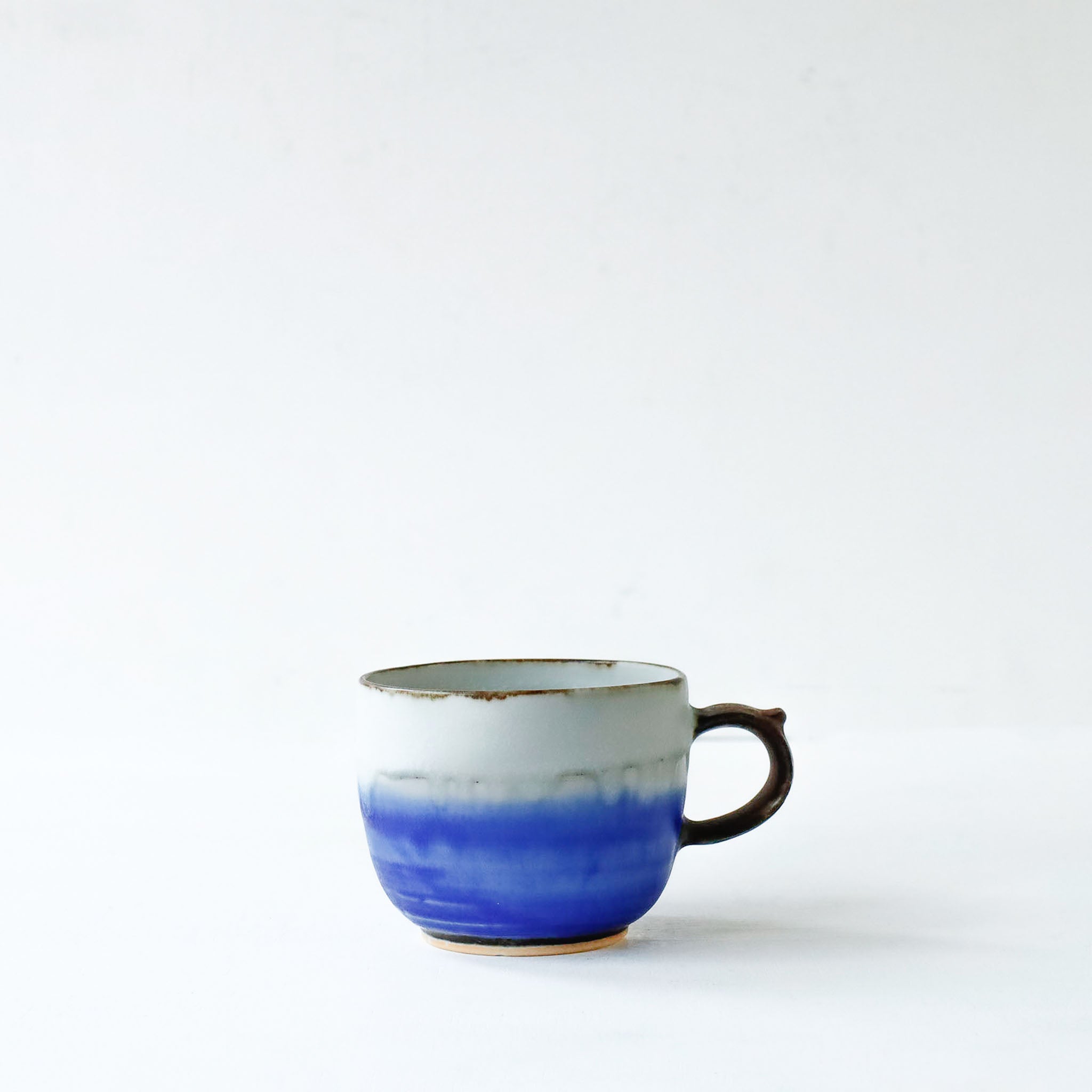 ●26-NT-1 Vessels of Color: Mug (S)