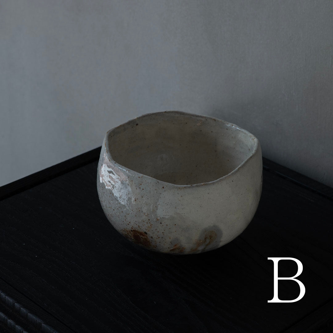 ●25-MM-29 茶盌 粉引