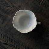 ●25-YM-44 White Porcelain Tea Cup L
