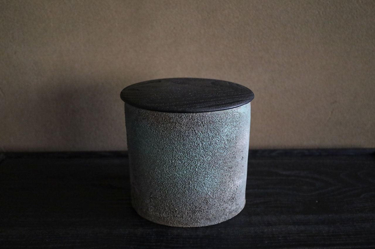 ●25-EN-143 Rokusho Mizusashi (Water Jar)