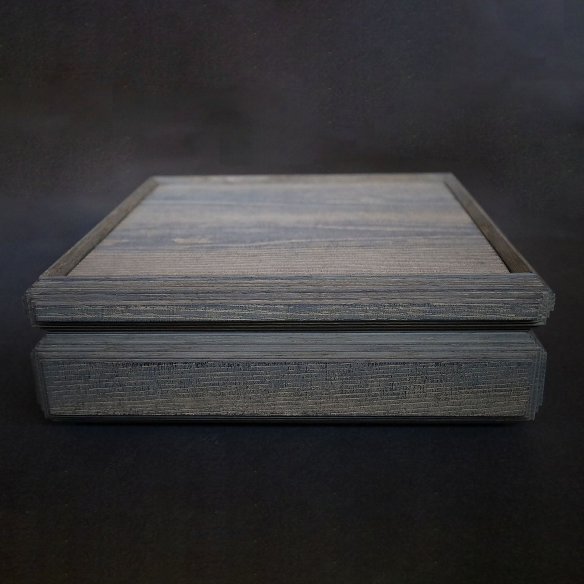●26-SD-18 BRION BOX Glay