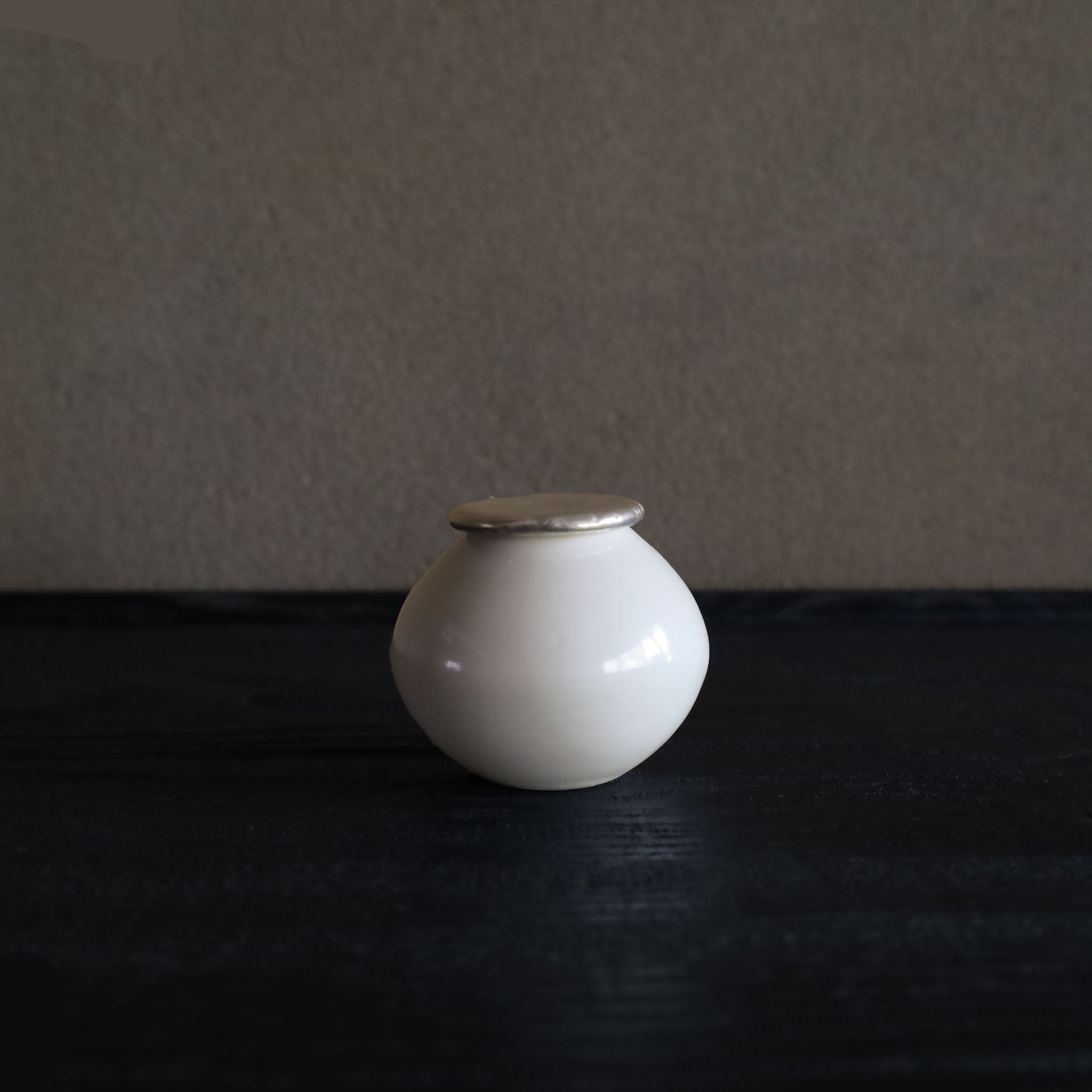 Atsushi Funakushi Tea Caddy - White