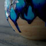 Touki Koubou Ichi / Seisai Marutsubo (Blue Glow Round Vase)