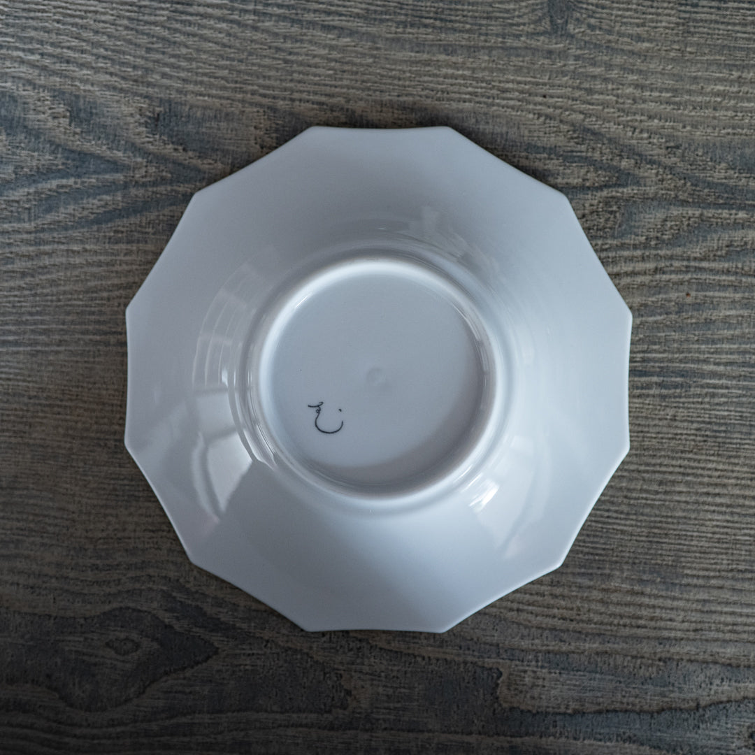 Yuichi Murakami White Porcelain Twelve-Sided Cup & Saucer
