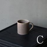 25-10S 安藤由香 マグカップ 筒型