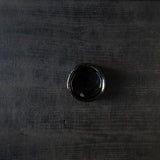 25-10S 寺田鉄平 瀬戸黒赭彩 ぐい呑