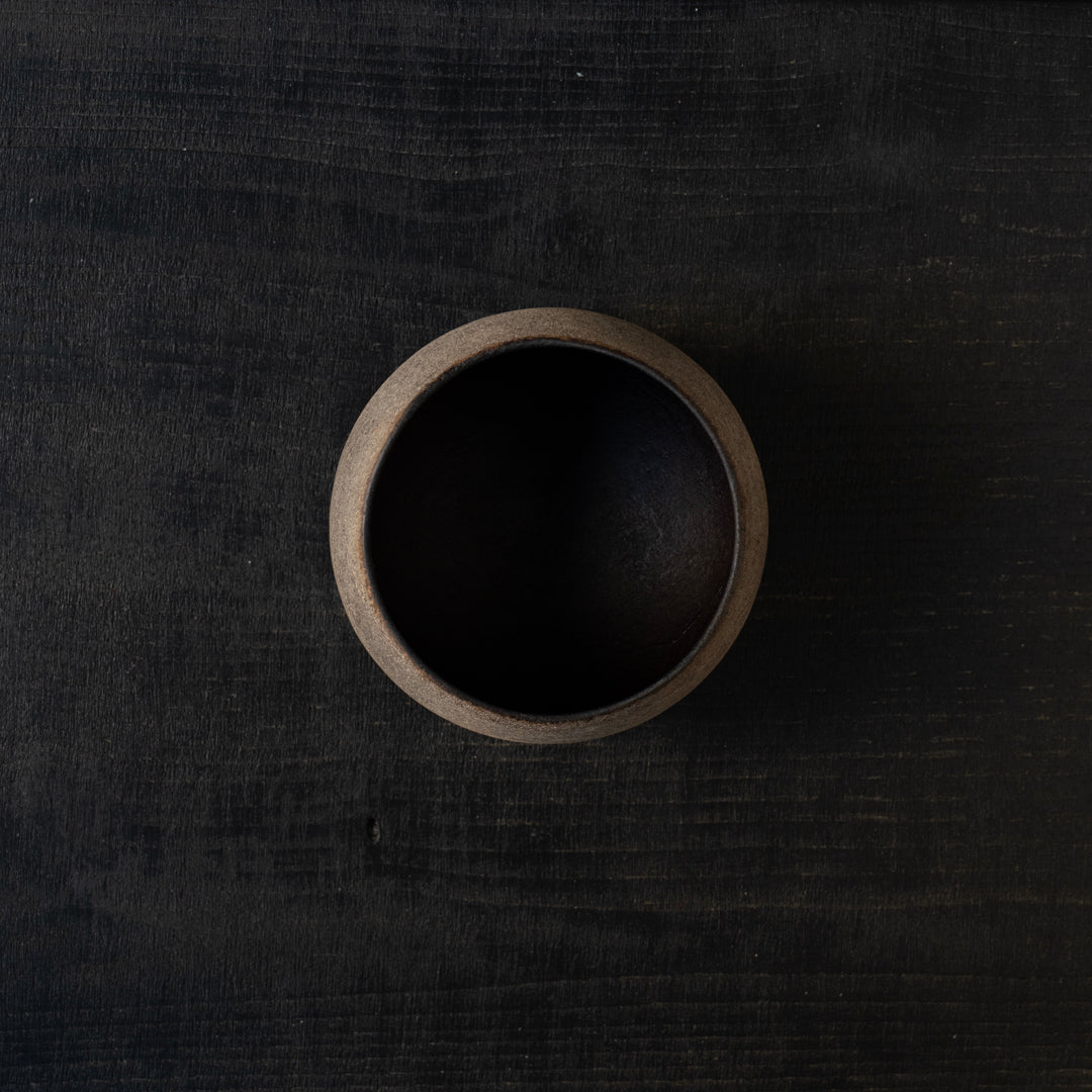 25-10S 藤本健 錆漆 椀 白