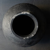 25-10S 寺田鉄平 炭化焼締 新月壷