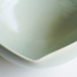 Almond Bowl M Sage Celadon