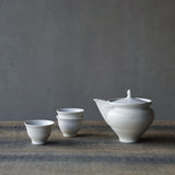 ●22-TS17 白釉 宝瓶