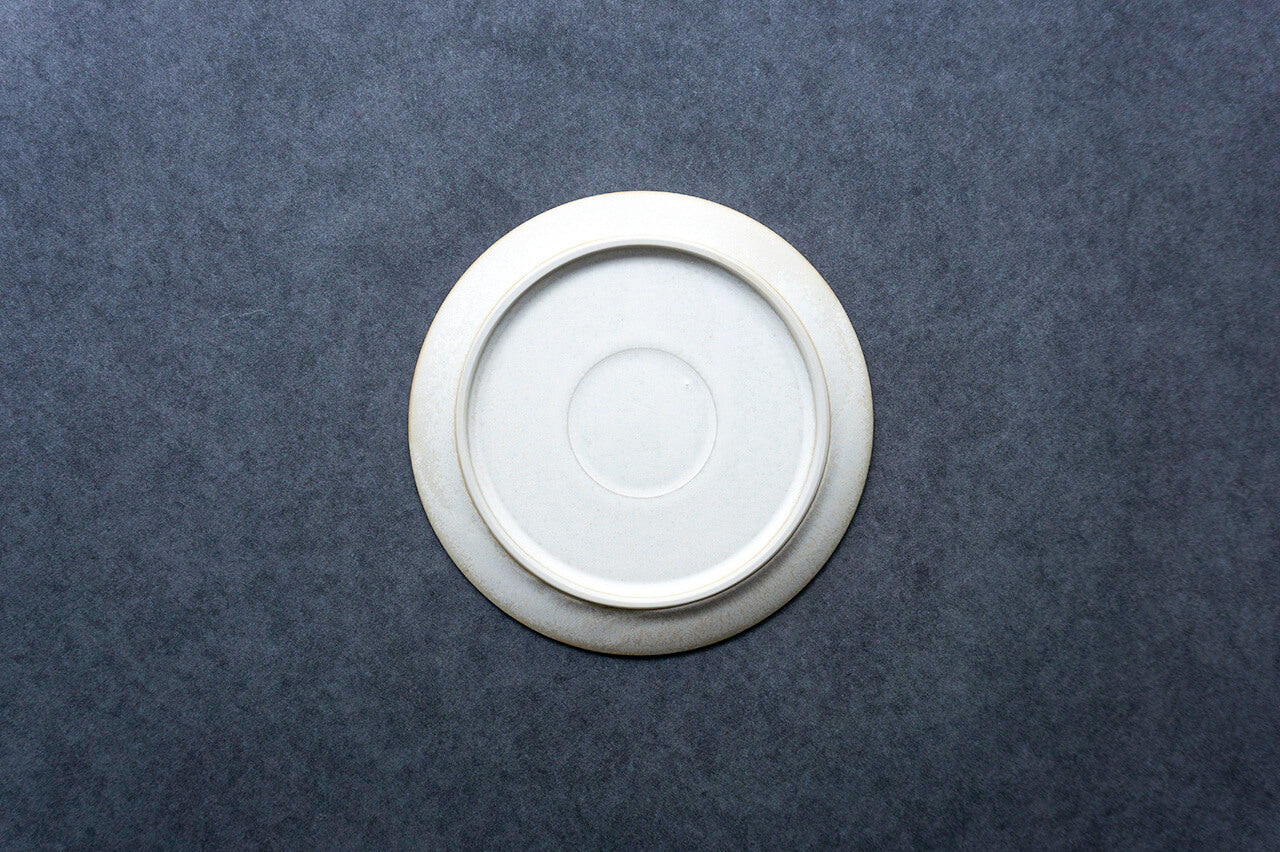 安藤由香 6寸皿 フラットリム なし WH