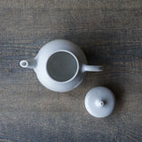 ●22-TS19 白釉 茶壺 B