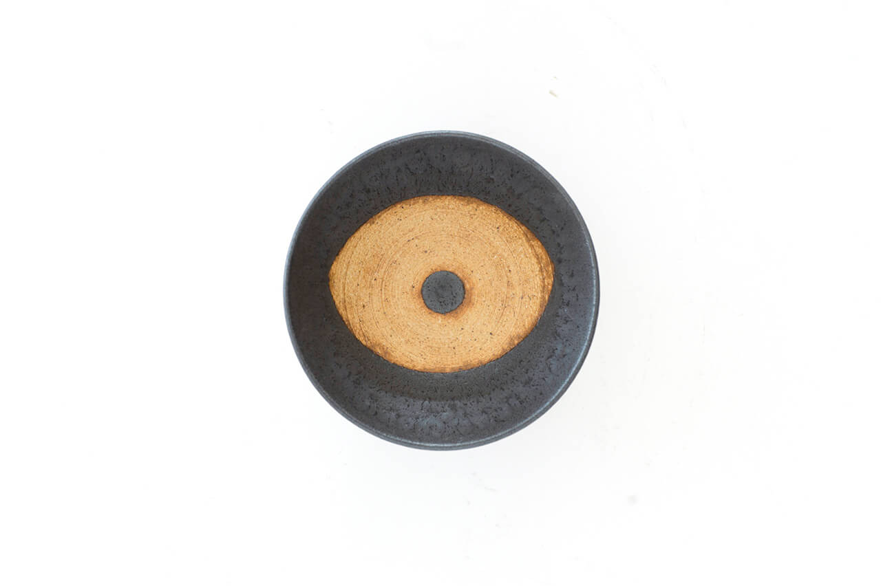 Pottery studio ICHI Mintama Makai 12cm Black