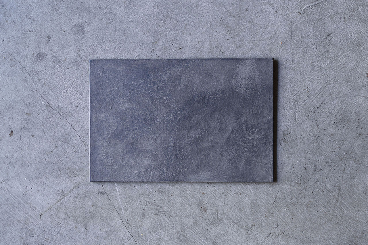 Wataru Hatano Tray 270x180 GY