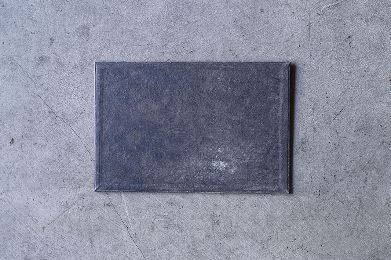 Wataru Hatano Tray 270x180 GY