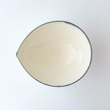 Almond Bowl M Blue Rim