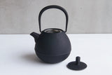 Kukan Chuzo / Egg Cast Iron Teapot M Black
