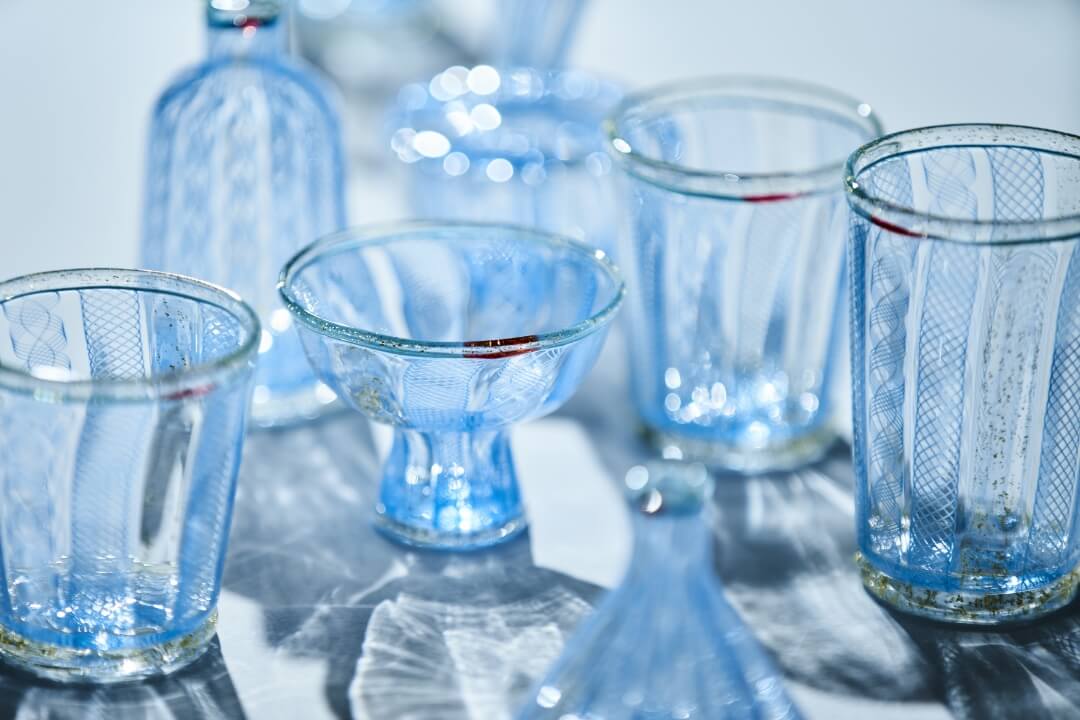 Online Exhibition<br>日の出ガラス工芸社×雨晴  「Live, Love, Laugh,」