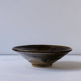 ●25-YT101 Yohen Black Karatsu Plate