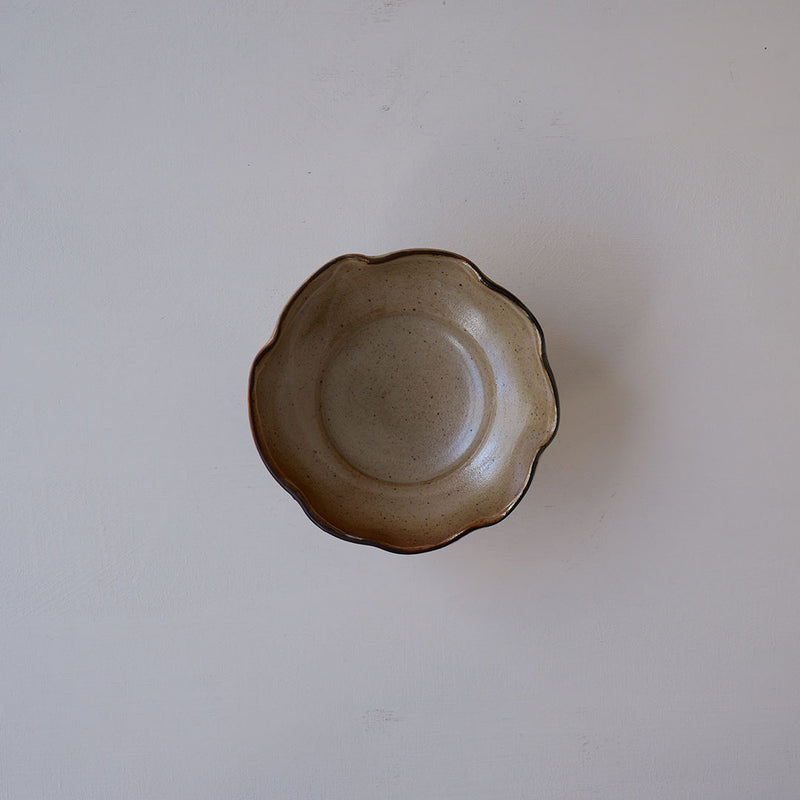 ●25-YT121 Small Bowl
