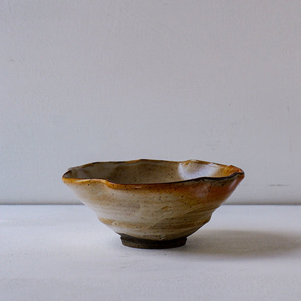 ●25-YT121 Small Bowl
