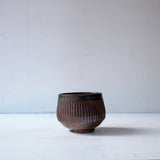 ●25-YT135 Yohen Black Karatsu Matcha Bowl
