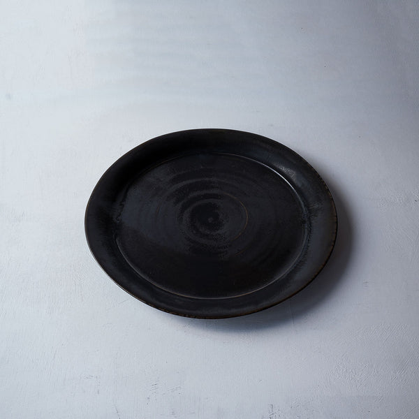 ●25-YT141 Black Karatsu Plate