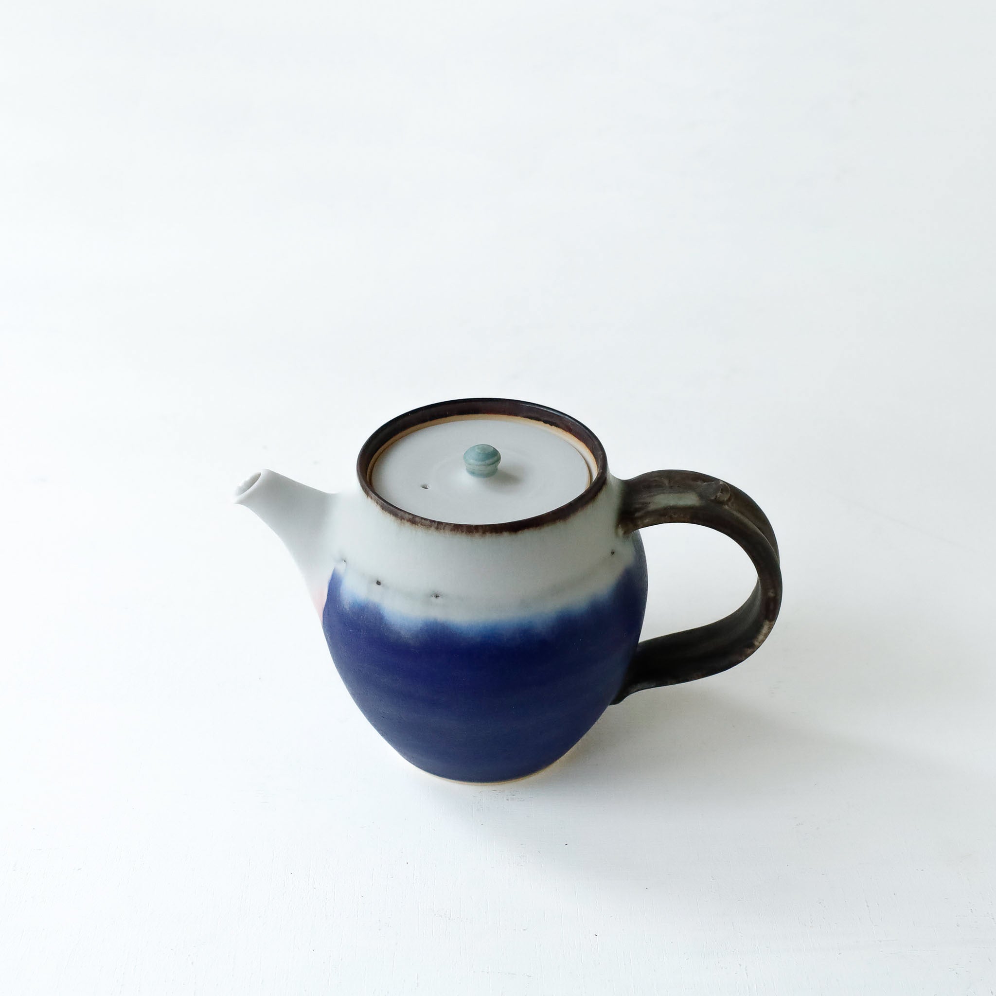 ●26-NT-16 Vessels of Color: Teapot A