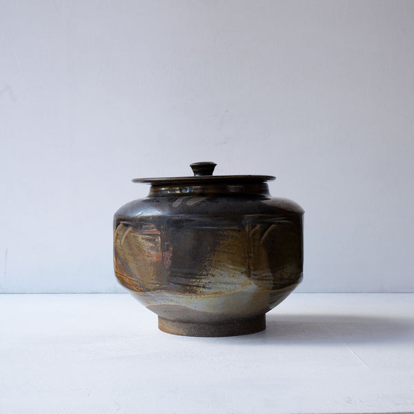 ●25-YT22 Yohen Black Karatsu Jar