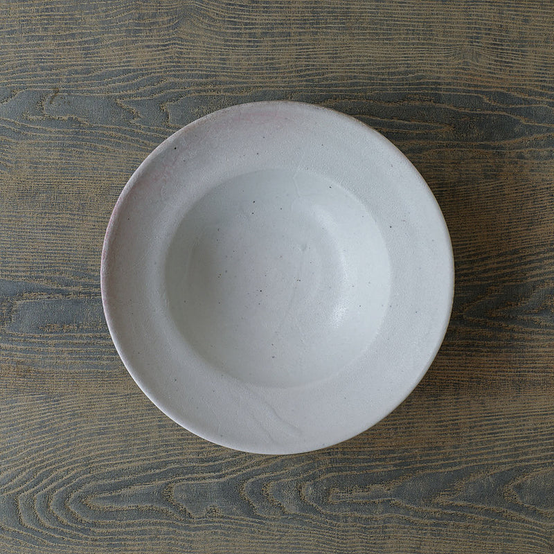 ●24-TS 26 Tomoko Sakai - White Porcelain Yohen Rimmed Bowl