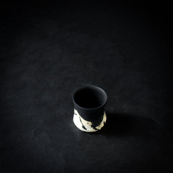 ●25-IY-27小杯 黒