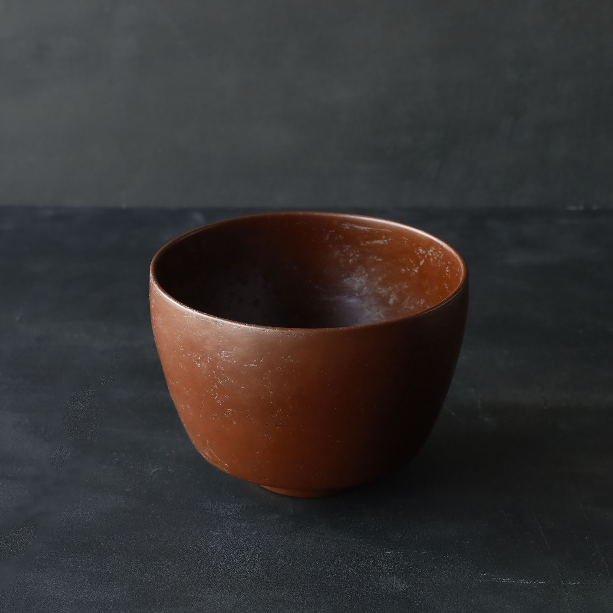 26-AS-8  Tsutsugata-wan (Cylindrical Large Bowl) – Red