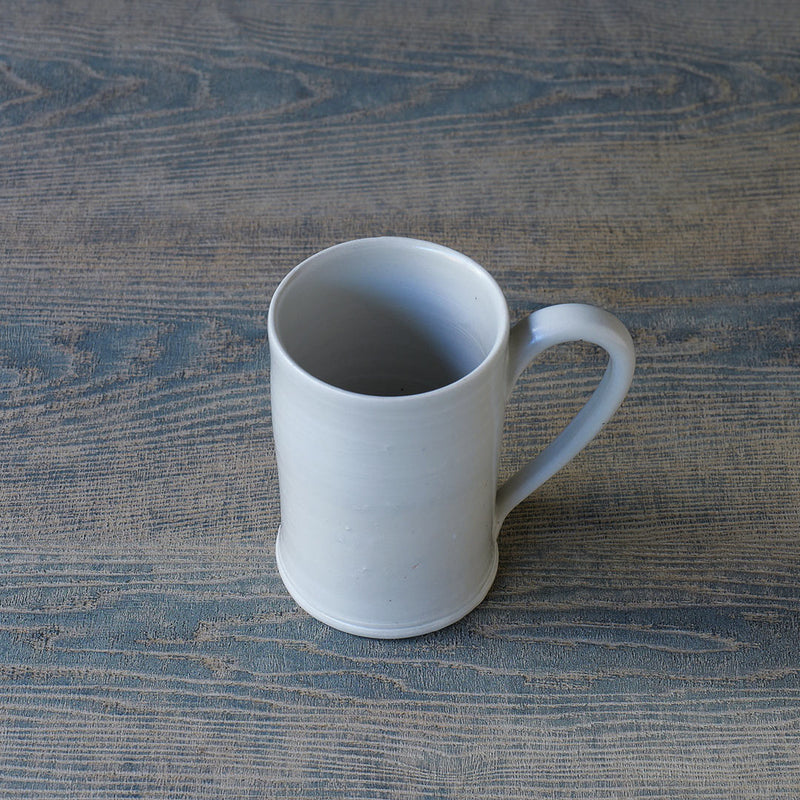 ●24-TS 33 Tomoko Sakai - White Glaze Cylinder Mug