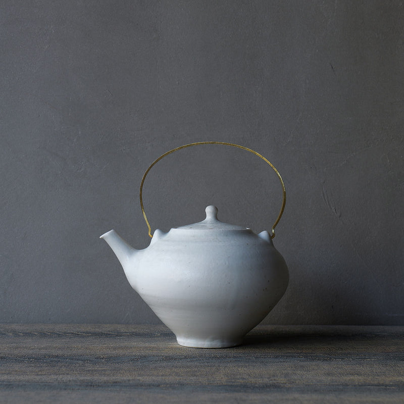 ●24-TS 38 Tomoko Sakai - White Glaze Tea Pot with Brass Handle