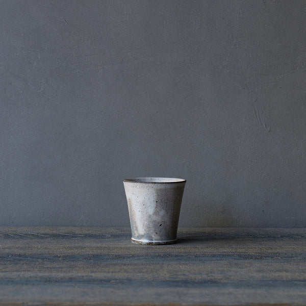 ●24-MS 38 Michikazu Sakai - White Kohiki Glaze Tea Cup