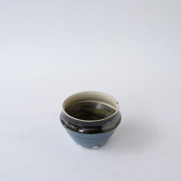 23-38 Shingo Oka Azure Underglaze Iron Painting Bowl