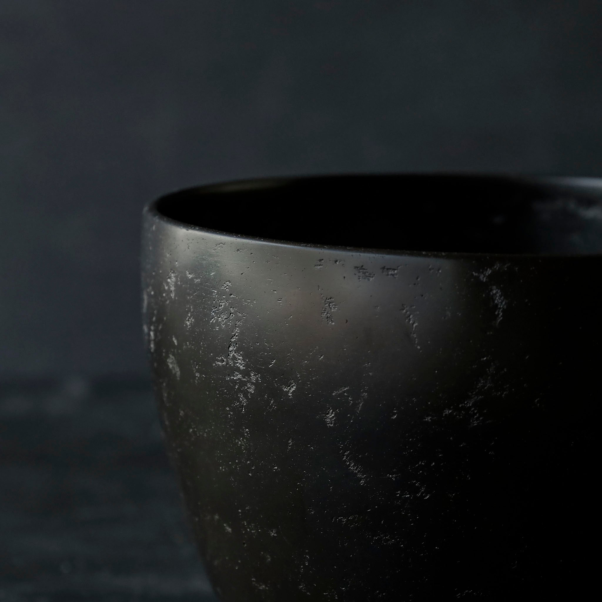 26-AS-7  Tsutsugata-wan (Cylindrical Large Bowl) – Black