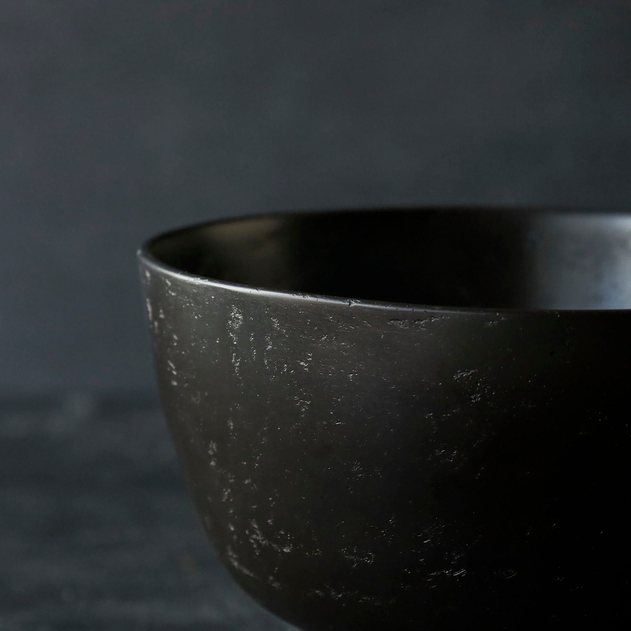 26-AS-4  Tsuzumi-wan (Tsuzumi-shaped Small Bowl) – Black